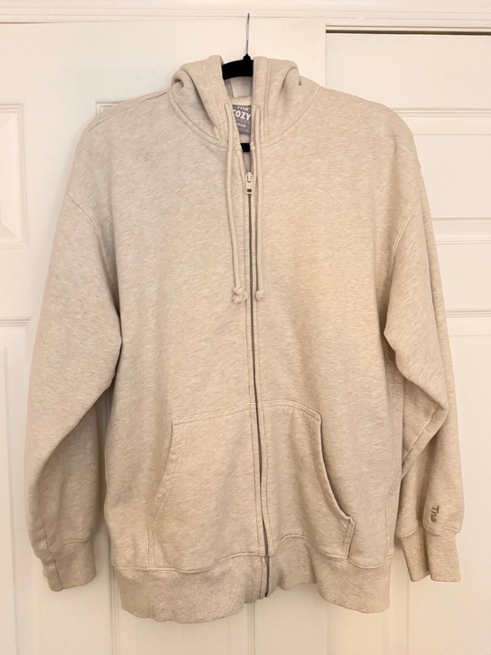 Aritzia Tops - Aritzia TNA Cozy Fleece Boyfriend Zip up Hoodie Jacket, Heather Cream - Medium